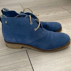 Pajar,leather,very lightly used.